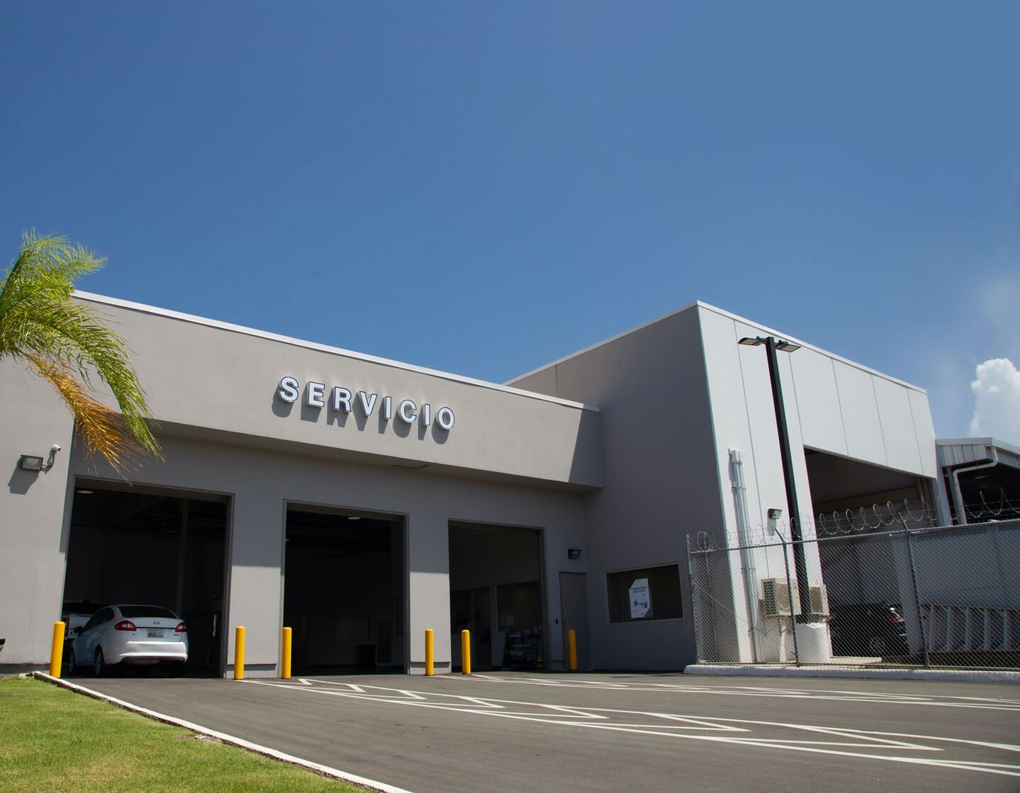 VW Dealers in Carolina, PR, Service Department Photo - Flagship Ford of Rio Grande